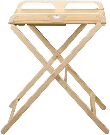 Table à langer pliante en bois de hêtre massif dans une chambre d'enfant - photo 3