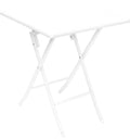 Table basse pliante blanche carrée de 61,5 cm dans un salon clair