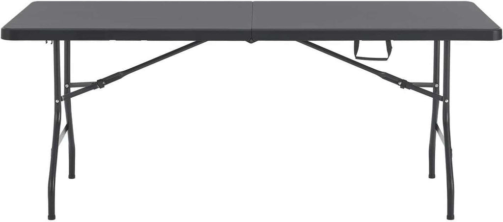 Table de jardin pliante 8 personnes en PEHD 183 x 76 cm installée dans un jardin