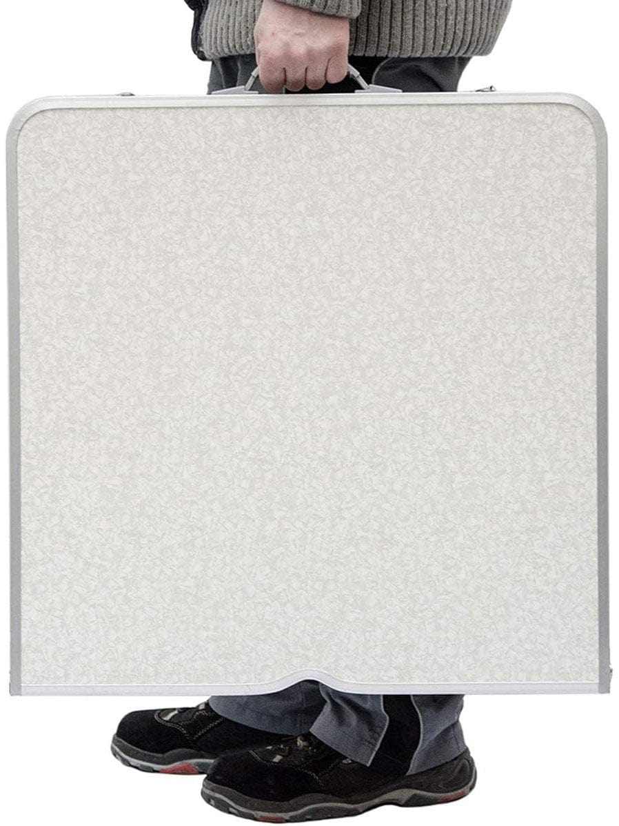 Table de jardin pliante valise de 120 cm dépliée sur une pelouse - photo 2
