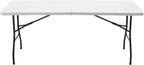 Table pliante blanche de 180 x 74 cm dressée en buffet